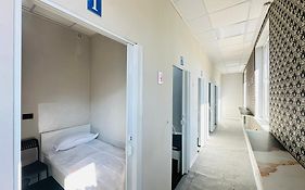 Center Capsule Hotel